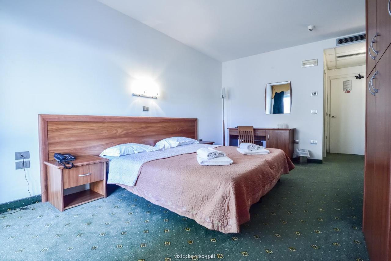 Standard Hotel Udine Pradamano Exterior photo