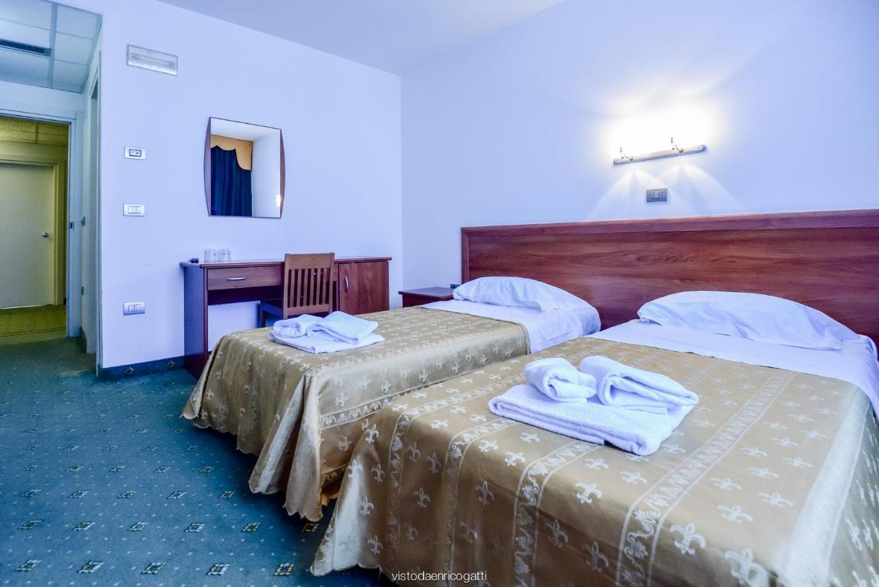 Standard Hotel Udine Pradamano Exterior photo