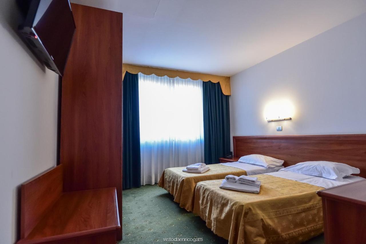 Standard Hotel Udine Pradamano Exterior photo