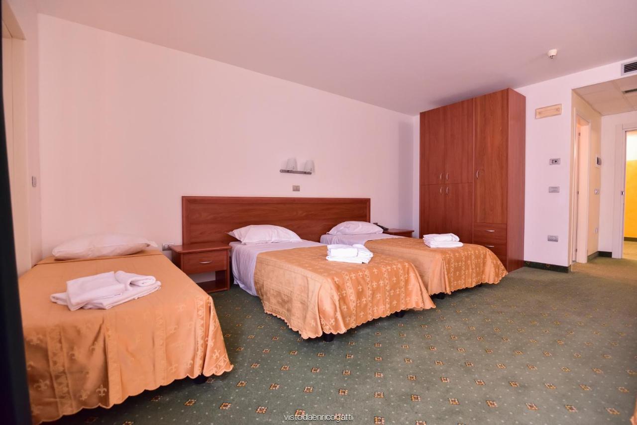 Standard Hotel Udine Pradamano Exterior photo